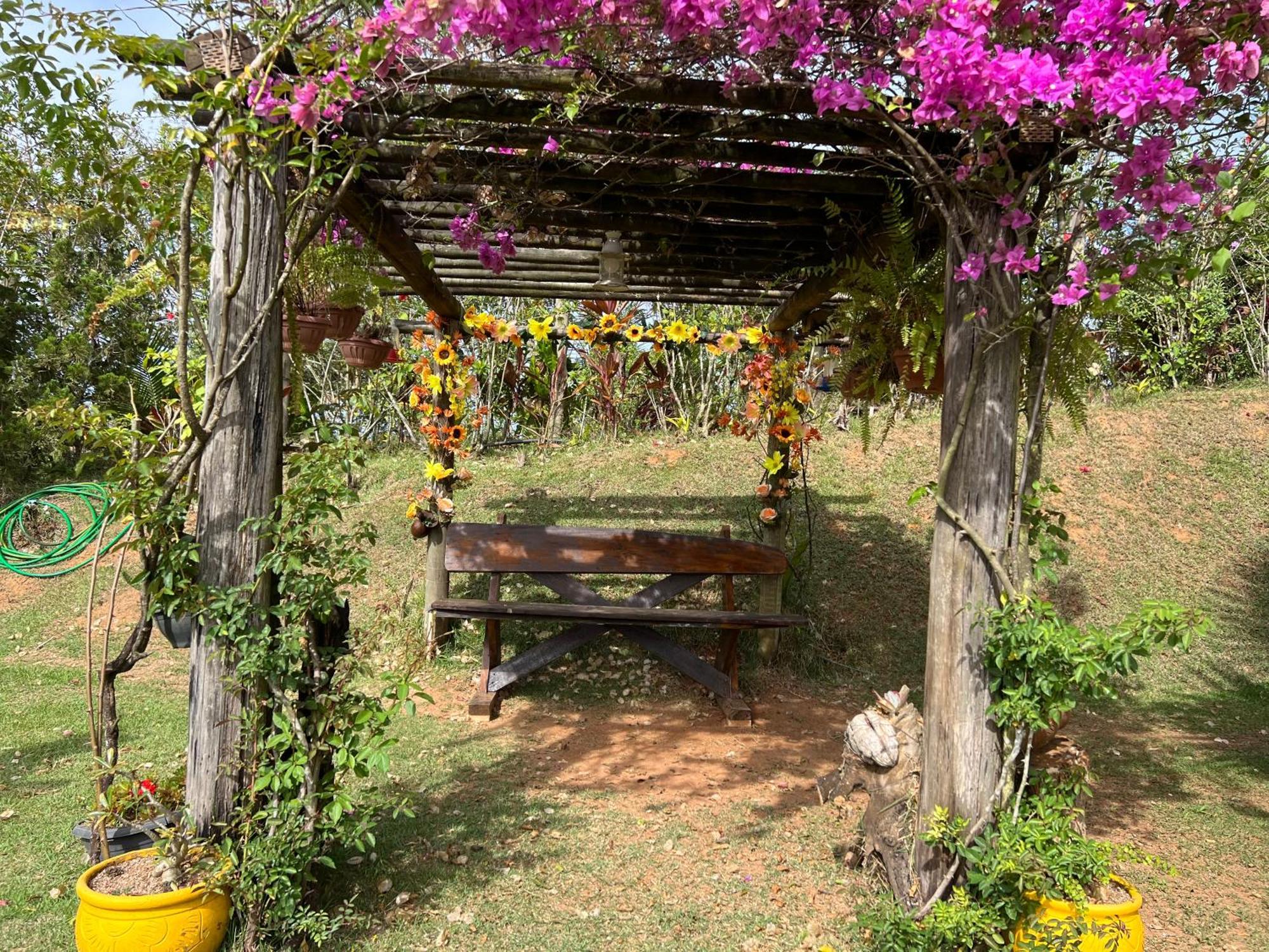 Villa Casa Nas Montanhas Em Domingos Martins Exterior foto